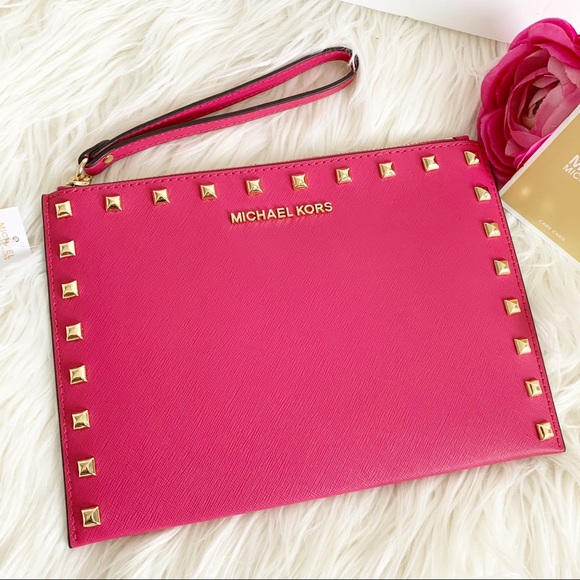 Michael Kors Handbags - SALE!! Michael Kors Jet Set Travel Clutch Wristlet